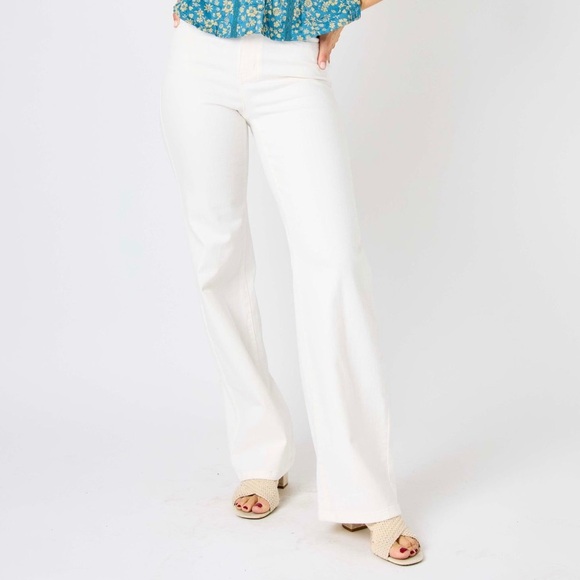 Judy Blue Off White Denim with Braid Waist Detail - Picture 2 of 4